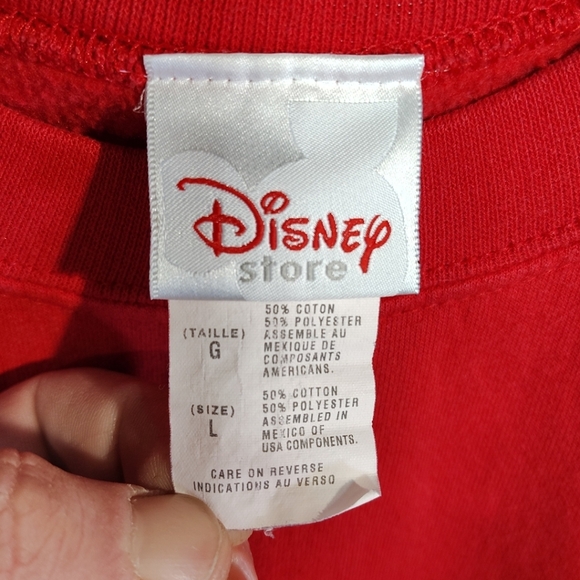 VTG Walt Disney World Characters Spell Out Sweatshirt Sz Large Red Disney Store - Picture 4 of 9